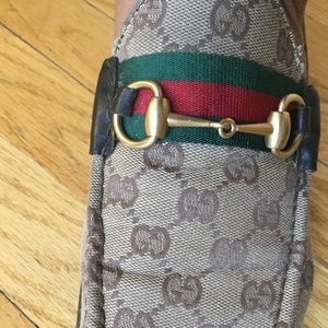 Gucci Shoes - Gucci Logo Loafers Gucci Shoes - Gucci Logo Loafers